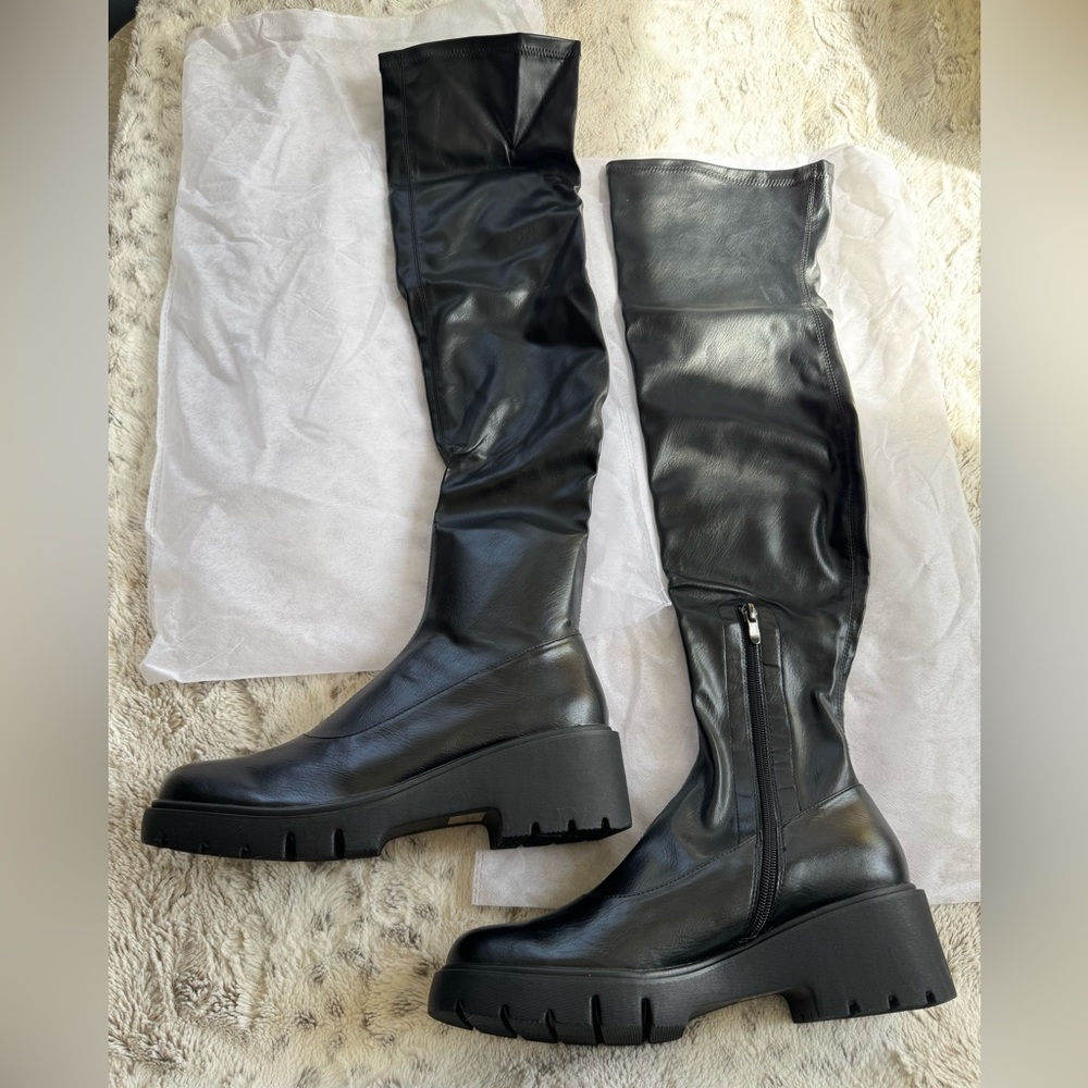 Silent D
Over the Knee Boots